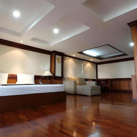 Alameda Suites Hotel Bangkok Kültér fotó