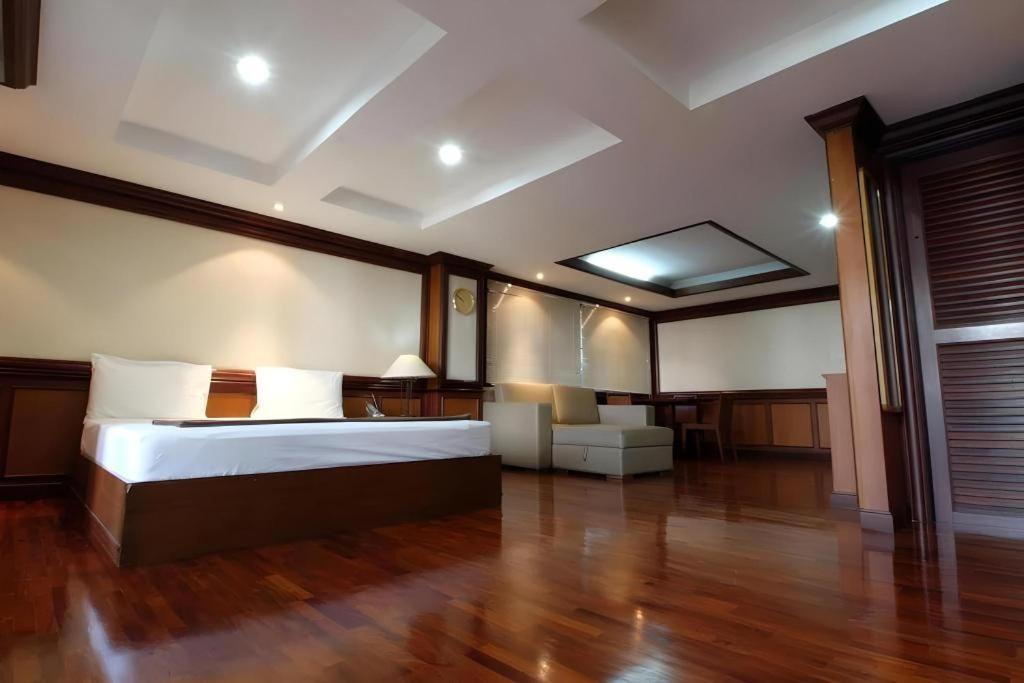 Alameda Suites Hotel Bangkok Kültér fotó